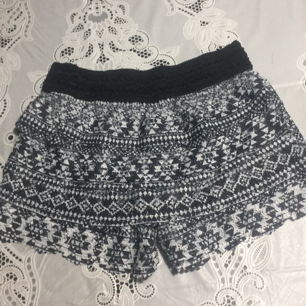 Black and white cloth shorts